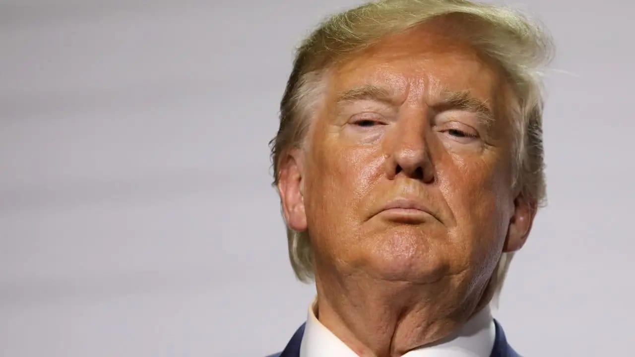 Trump Neck